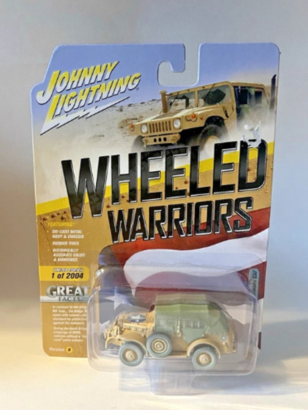 NEW Johnny Lightning Wheeled Warriors WWII Dodge WC57 Command Car